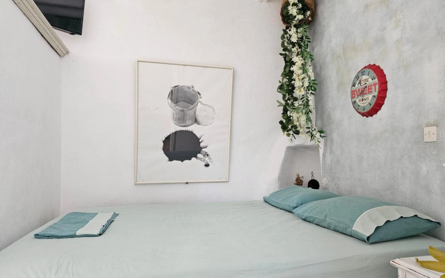 Anthippi Guest House
