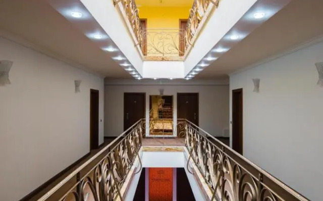 Hotel Transilvania