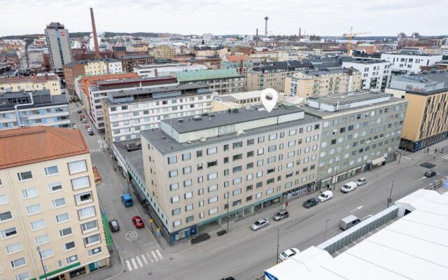 2ndhomes Tampere "Otavala" Apartment - Just Renovated - Hosts 8