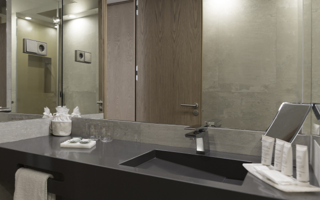 ICON Casona 1900 by Petit Palace