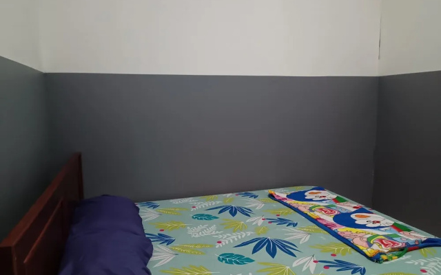 OYO 93117 Penginapan Tiga Dara