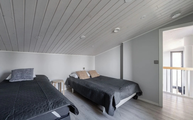 Spacious 2BR Cabin at Riihivuori Peak