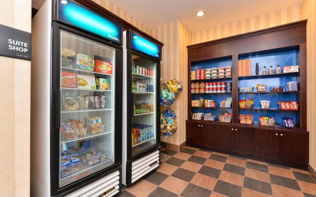 Hampton Inn & Suites by Hilton Edmonton Intl Airport