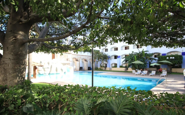 Gran Plaza Hotel & Convention Center