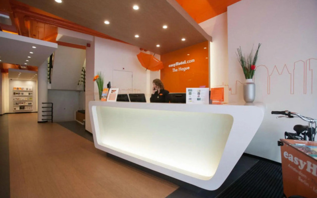 easyHotel The Hague City Centre