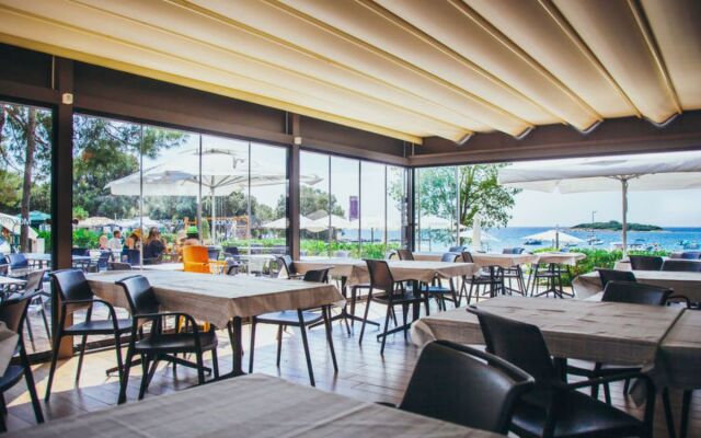 Luxury Beach Villas Porto Bus