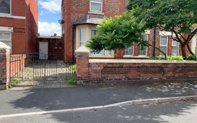 Marley Mansions Clarendon 65