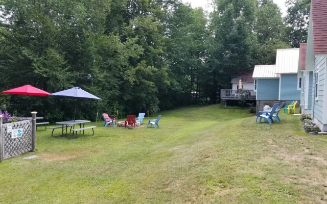 White Mountain Motel And Cottages