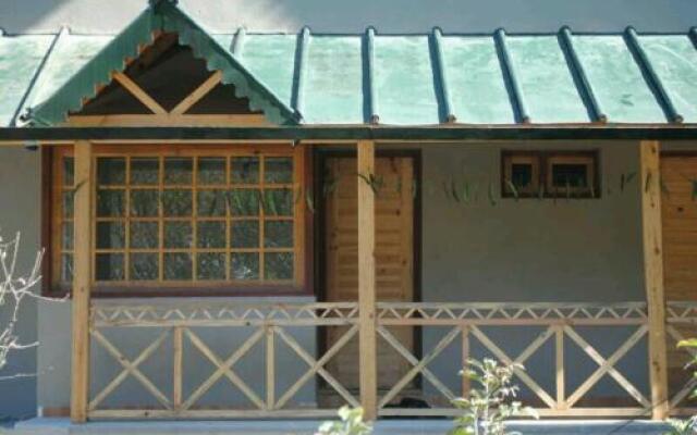 Stay Apart Wood Castle Resort