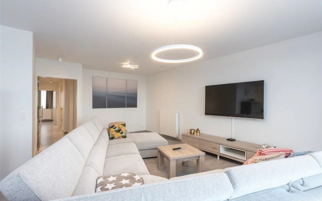 Spacious New-build Apartment With Large Terrace