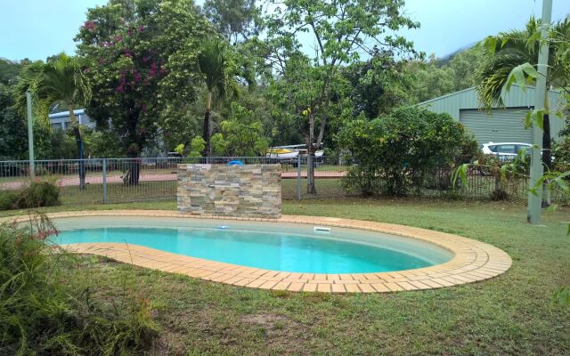 Magnetic Island Bed And Breakfast