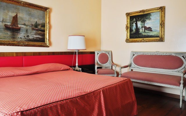 Отель San Guido Porta Volta