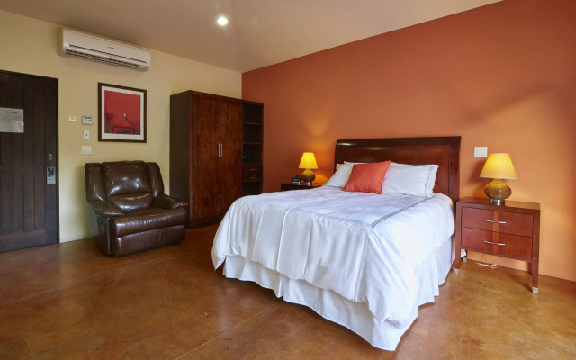 San Angel Suites