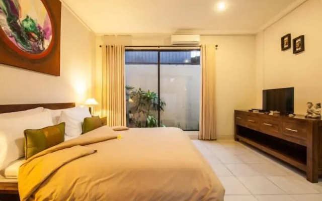 SMV -2BRPool- SANDAT · 2BR Private Pool Walk to Beach and Shops Legian – Guest Rooms – Kuta