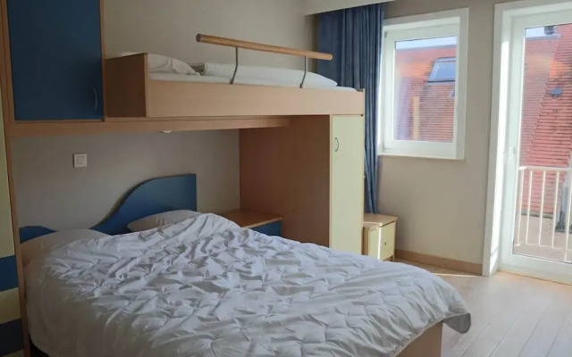 Apartment in Nieuwpoort With Garden