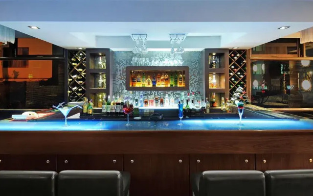 Quality Inn River Country Resort