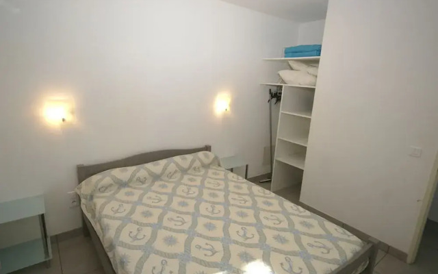 Apartment in Moriani-plage by the Beach