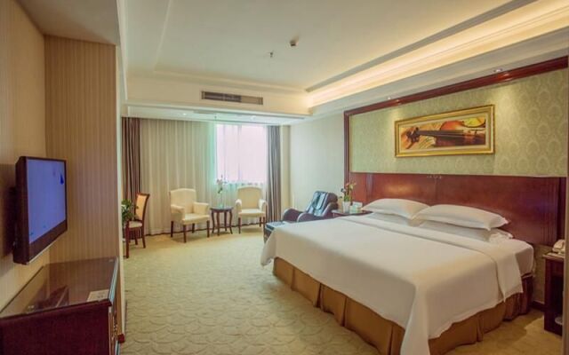 Vienna Hotel Shenzhen Bao'an Xin'an