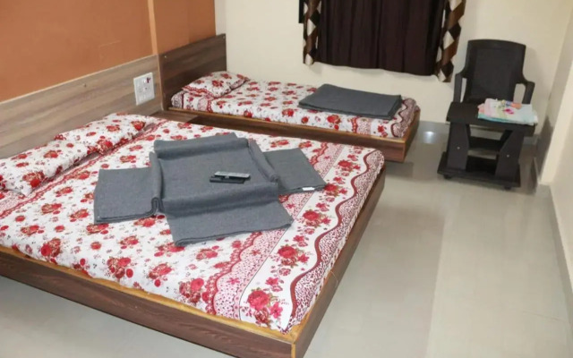 Hotel Laxmi Sadan
