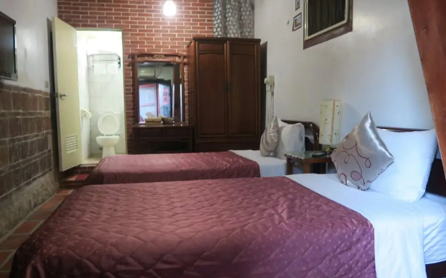 Shuitou Inn I