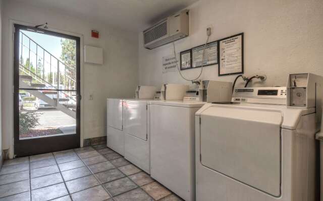 Motel 6 San Dimas, CA - Los Angeles