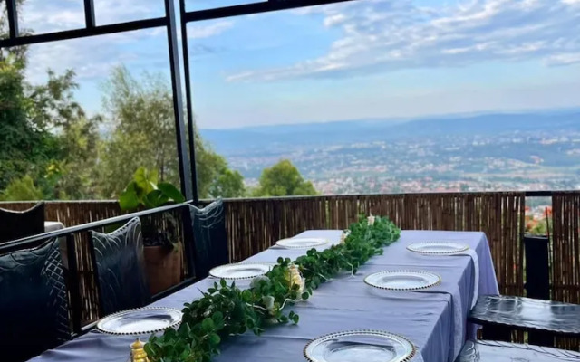 Eagle View Lodge