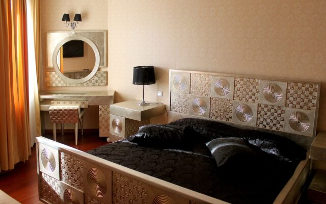 Hotel Rena