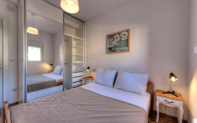 Apartments Delfin