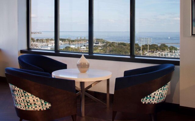 Hilton St. Petersburg Bayfront