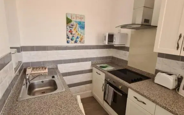 Meadowside Holiday Apartments