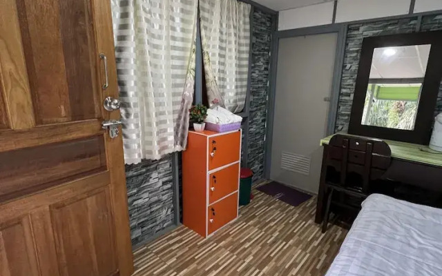 Baan Tarn Naam