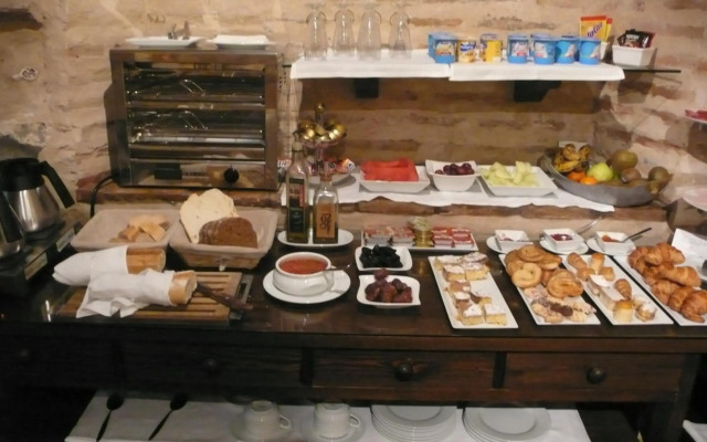 Casa Morisca Hotel Boutique