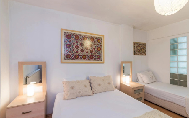 Istanbul Amedros Home