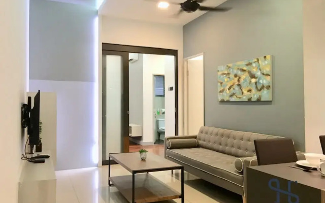 Homesuite' Home at The Loft Imago
