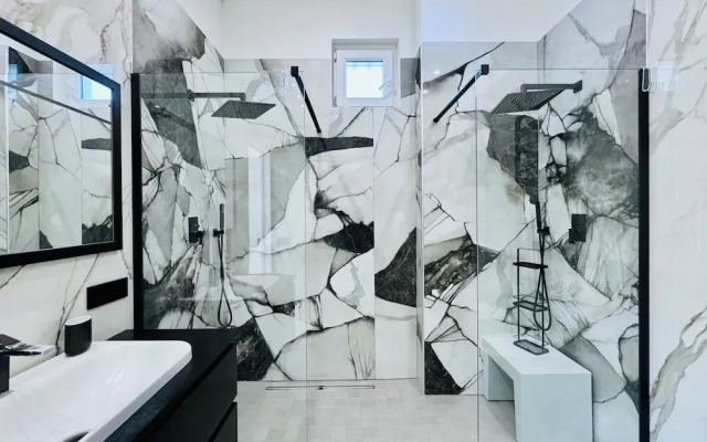 YourHome - AC Luxury House