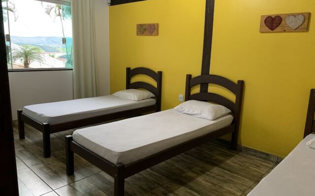 Vista do Lago - Casa para 16 pessoas com 4 quartos