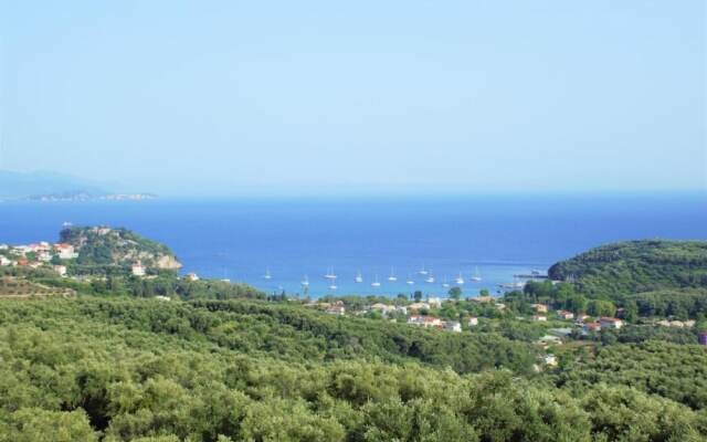 Villa Thomas Nakas