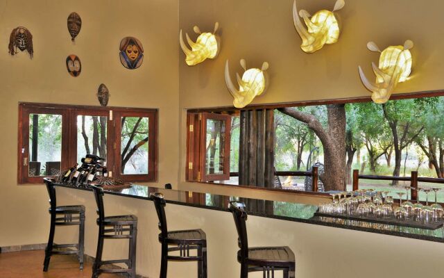 Black Rhino Game Lodge