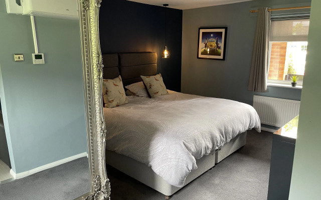 Village Limits Bed & Breakfast Accommodation