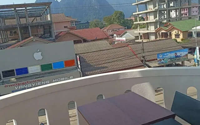 Vang Vieng Trendy Hotel