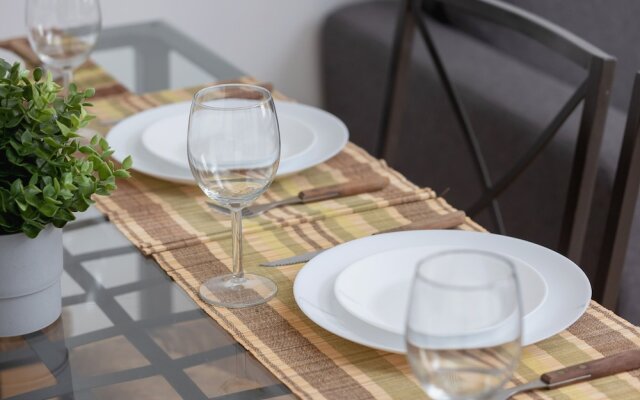 Grey Apartment in Katowice by Renters