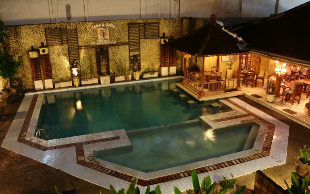 The Taman Sari Resort Legian - Hostel