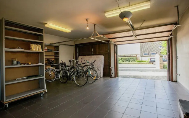 Classy Holiday Home in Aartrijke With Private Swimming Pool