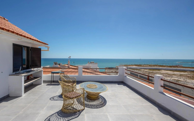 ★ Sea View ★ 1 Minute to Oldtown and Beach ★