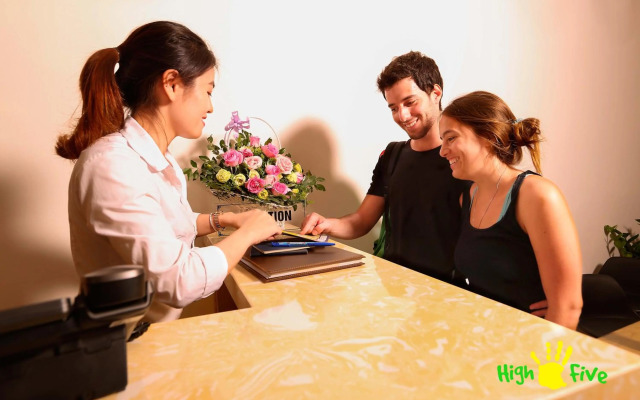 Hanoi High Five Hostel