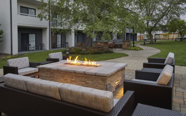 Courtyard Chicago Lincolnshire