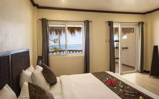 Ocean Vida Beach and Dive Resort