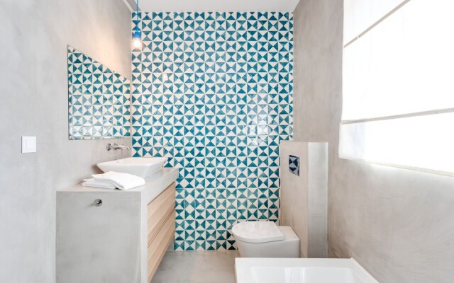 Mountain Guincho Villa by Lisbon-Coast