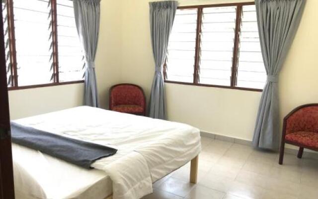 SingSport Holiday House