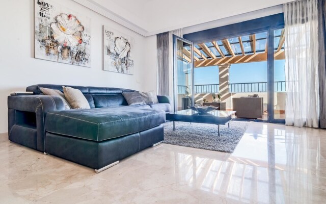 SGC-Spacious 3 bedroom penthouse in San Pedro